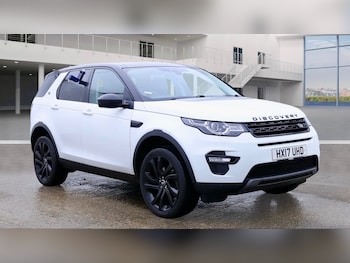 Used Land Rover Discovery Sport 2017 for sale - 77092804: Photo