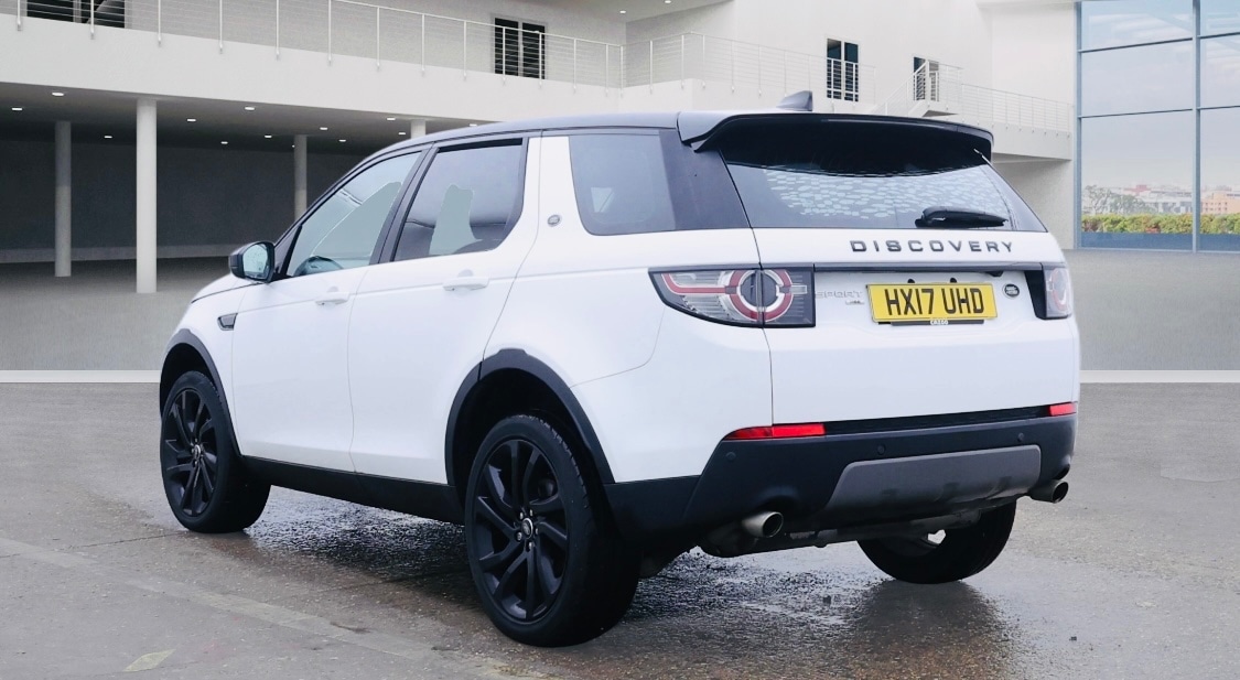 Used Land Rover Discovery Sport 2017 for sale - 77092804: Photo 3