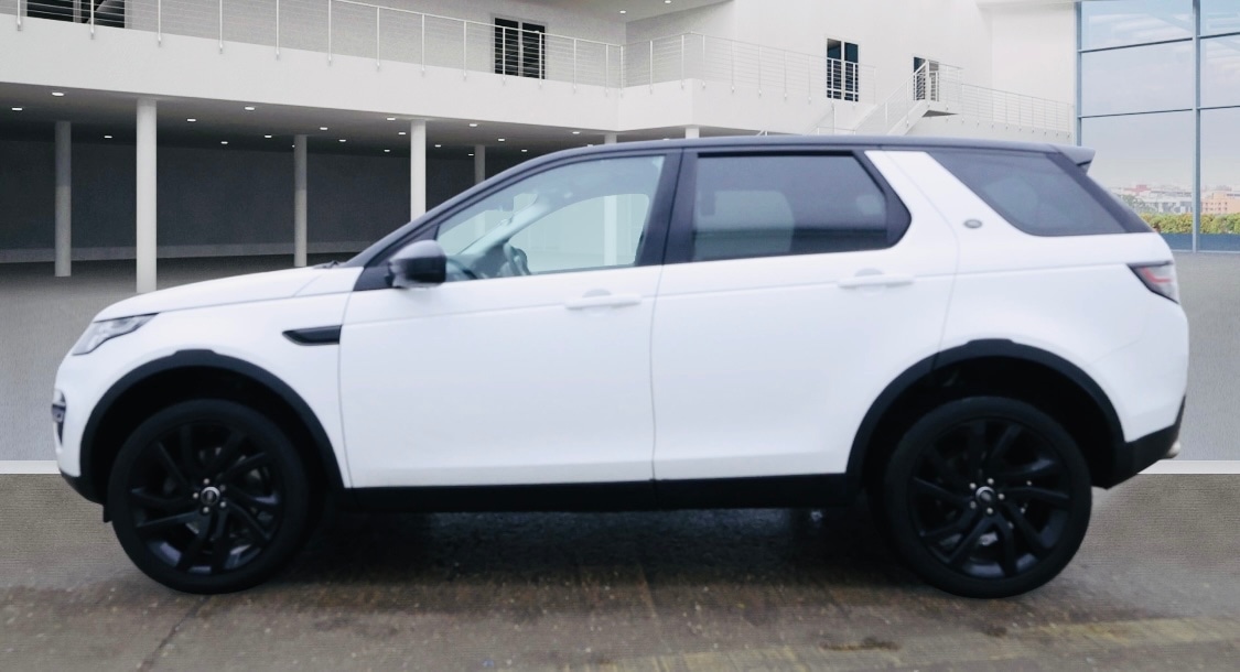 Used Land Rover Discovery Sport 2017 for sale - 77092804: Photo 6