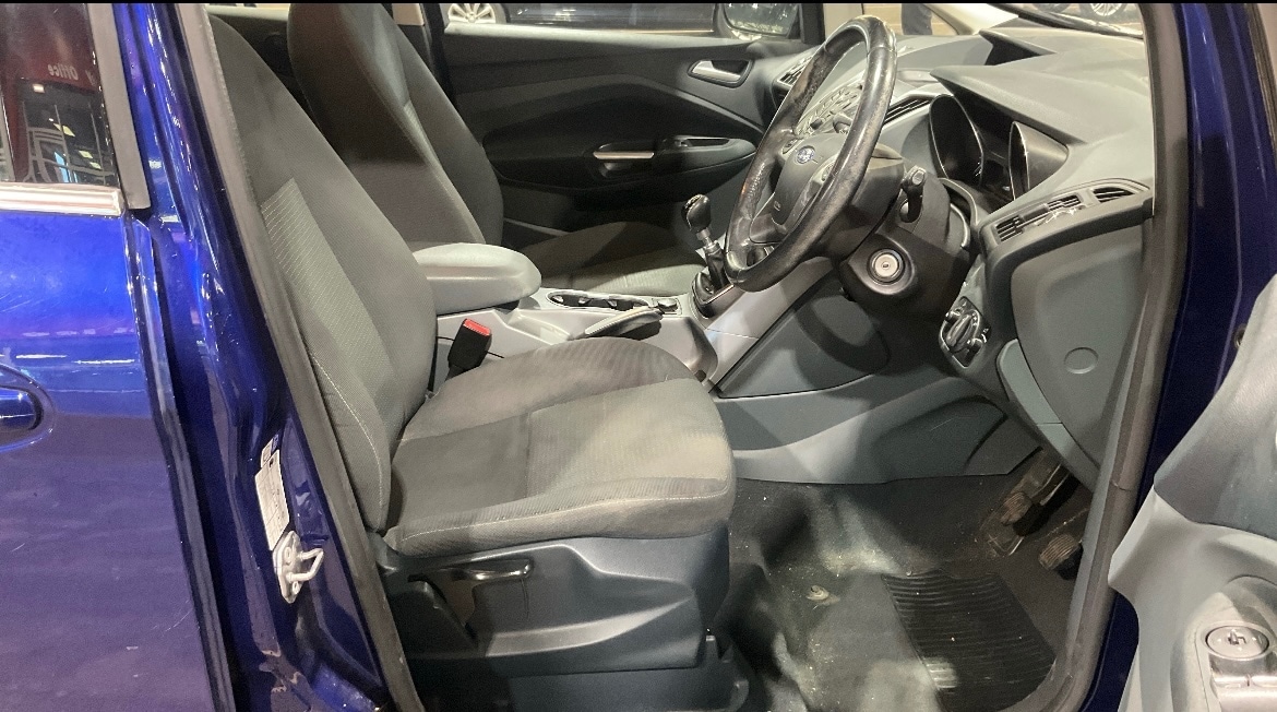 Used Ford Grand C-Max 2015 for sale - 77563635: Photo 4