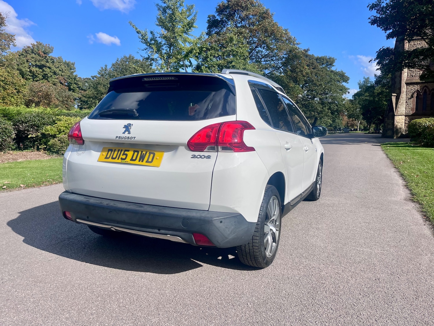 Used Peugeot 2008 2015 for sale - 76697855: Photo 10