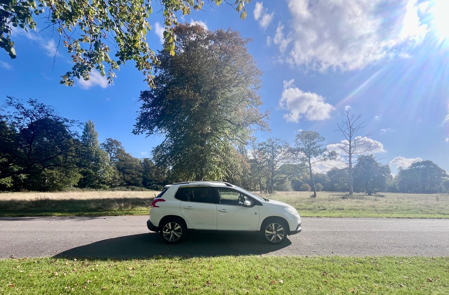 Used Peugeot 2008 2015 for sale - 76697855: Photo 15