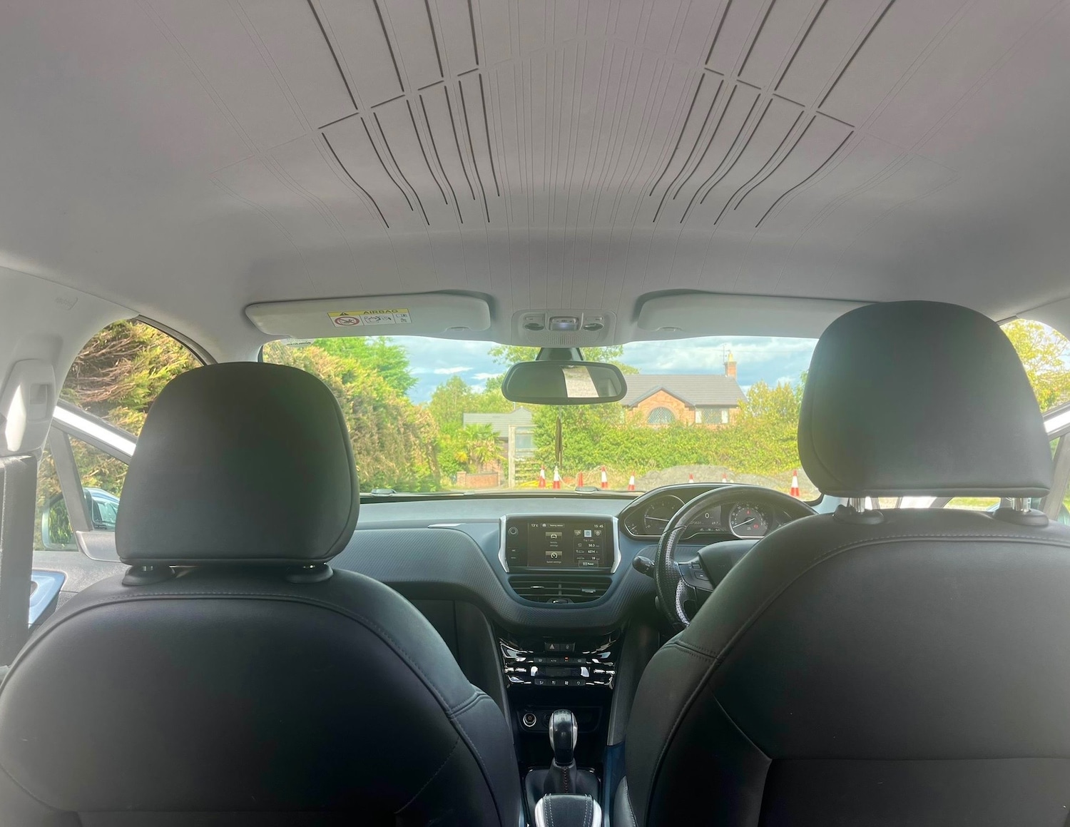 Used Peugeot 2008 2015 for sale - 76697855: Photo 29