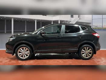 Used Nissan Qashqai 2014 for sale - 77031610: Photo