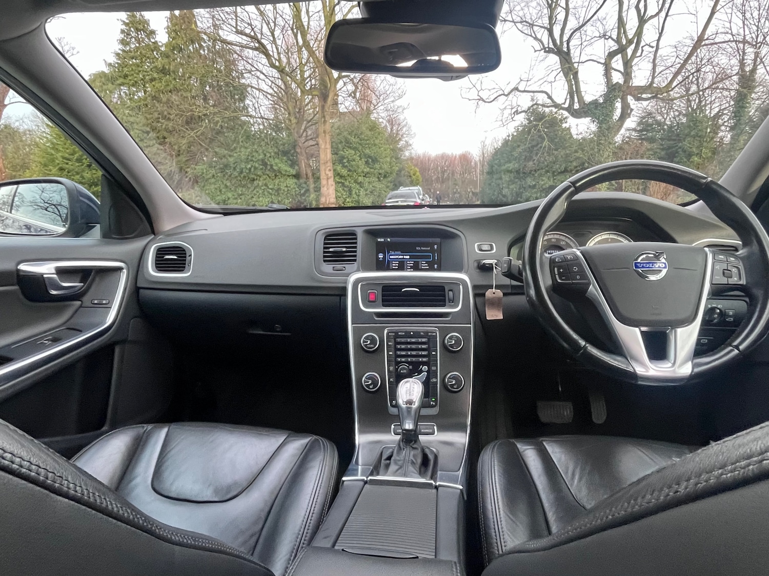 Used Volvo V60 2012 for sale - 77031608: Photo 31