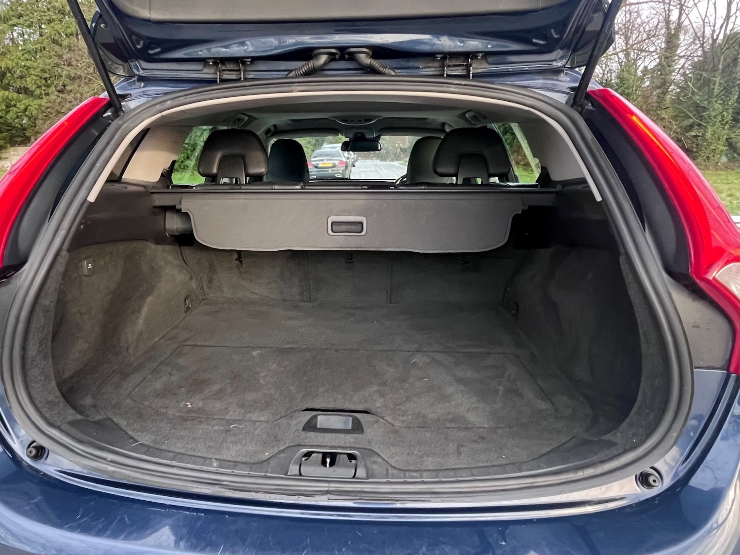 Used Volvo V60 2012 for sale - 77031608: Photo 53