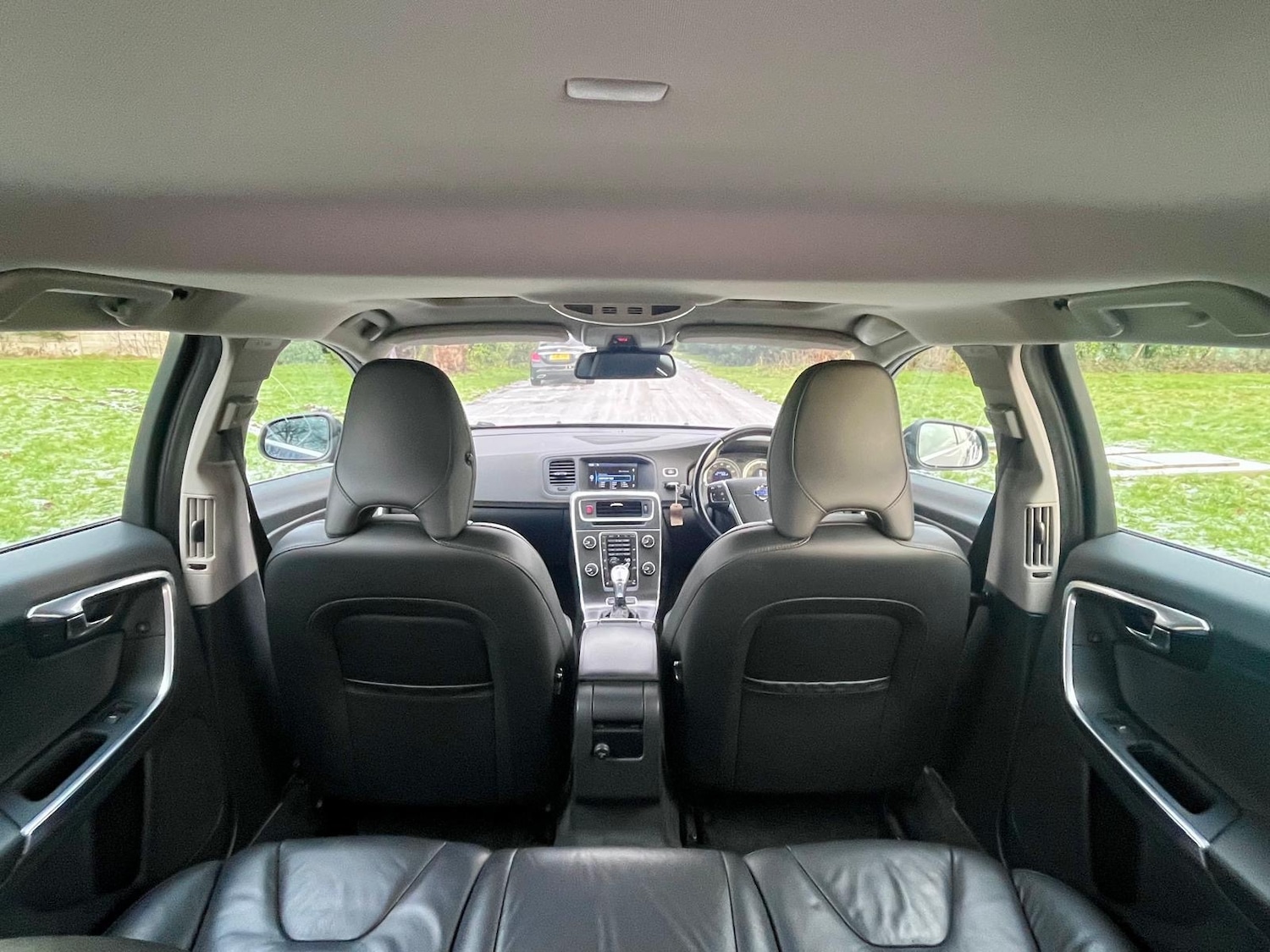 Used Volvo V60 2012 for sale - 77031608: Photo 59