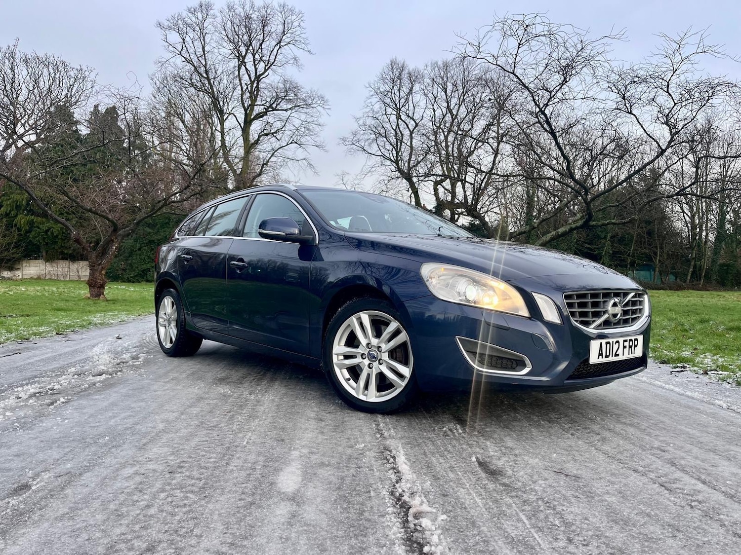 Used Volvo V60 2012 for sale - 77031608: Photo 64