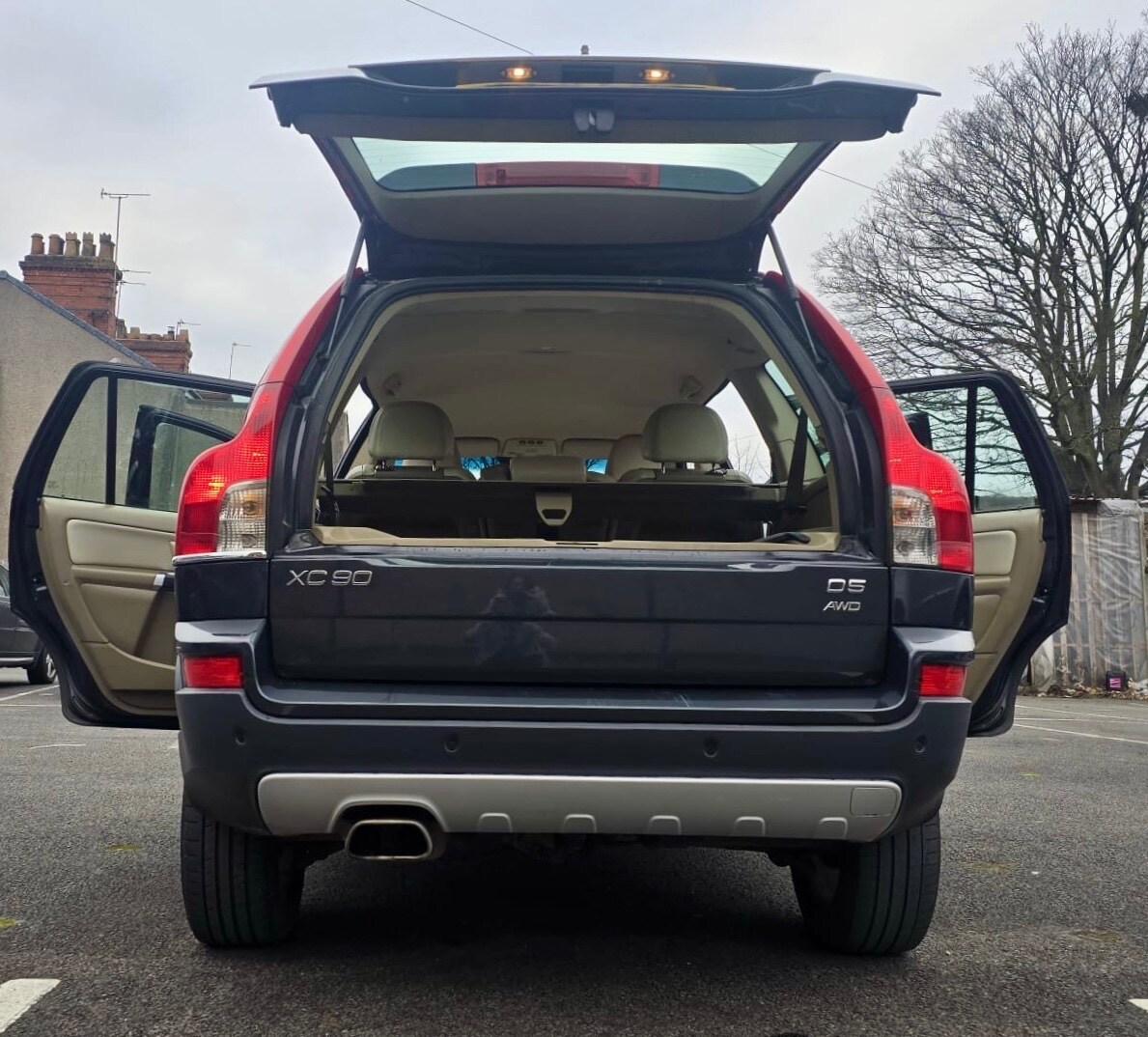 Used Volvo XC90 2011 for sale - 76856592: Photo 19