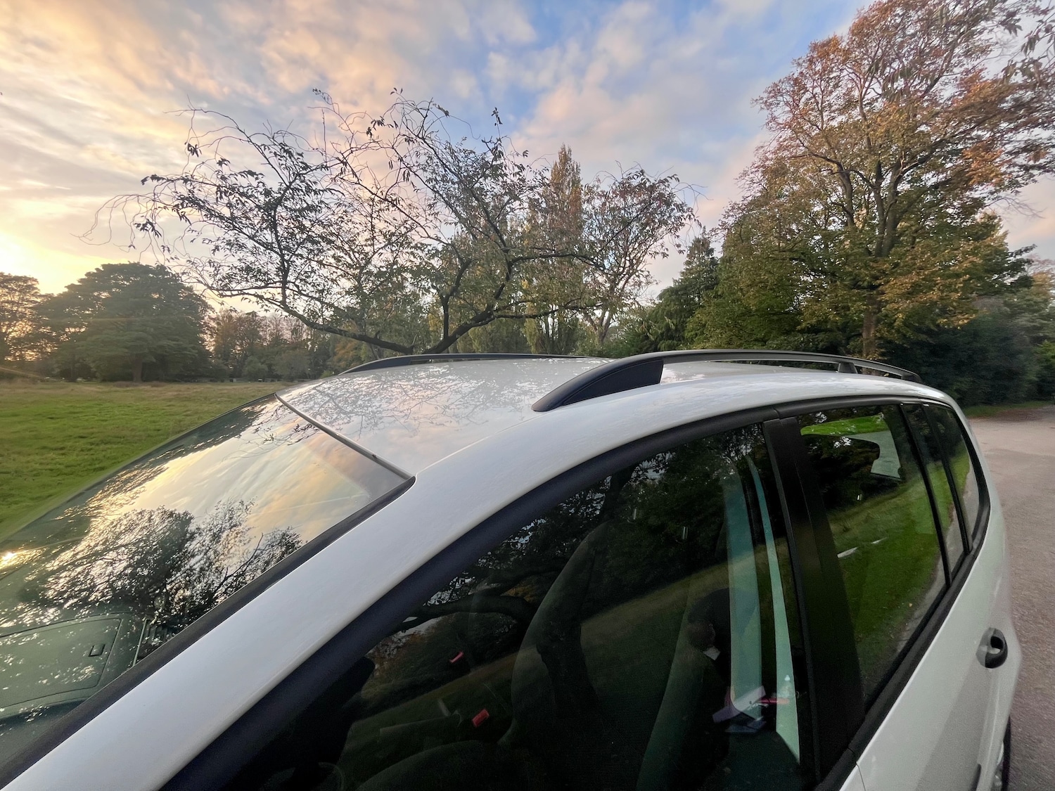 Used Volkswagen Touran 2011 for sale - 76311746: Photo 13