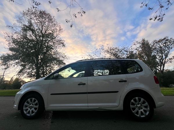 Used Volkswagen Touran 2011 for sale - 76311746: Photo 31