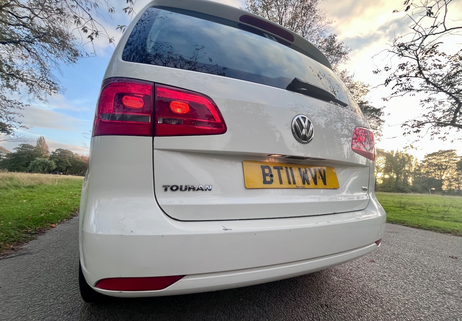 Used Volkswagen Touran 2011 for sale - 76311746: Photo 38