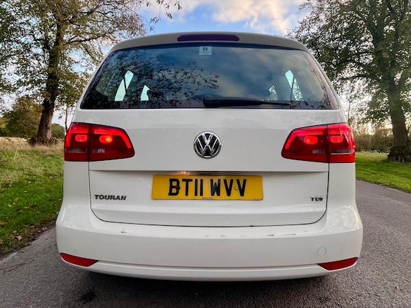 Used Volkswagen Touran 2011 for sale - 76311746: Photo 39