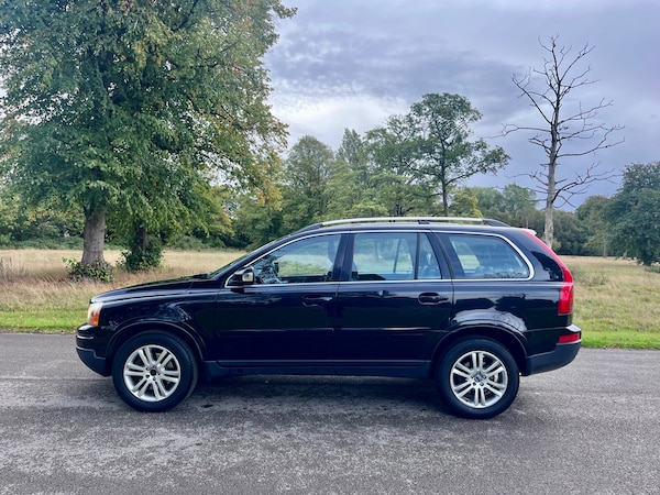 Used Volvo XC90 2010 for sale - 75463076: Photo 25
