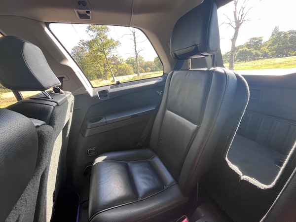 Used Volvo XC90 2010 for sale - 75463076: Photo 37