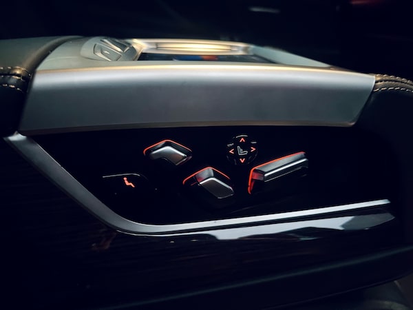 Used BMW 7 Series 2018 for sale - 76311795: Photo 47