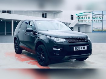 Used Land Rover Discovery Sport 2018 for sale - 77408900: Photo