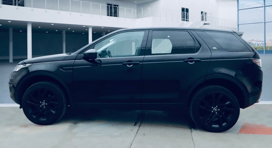 Used Land Rover Discovery Sport 2018 for sale - 77408900: Photo 3