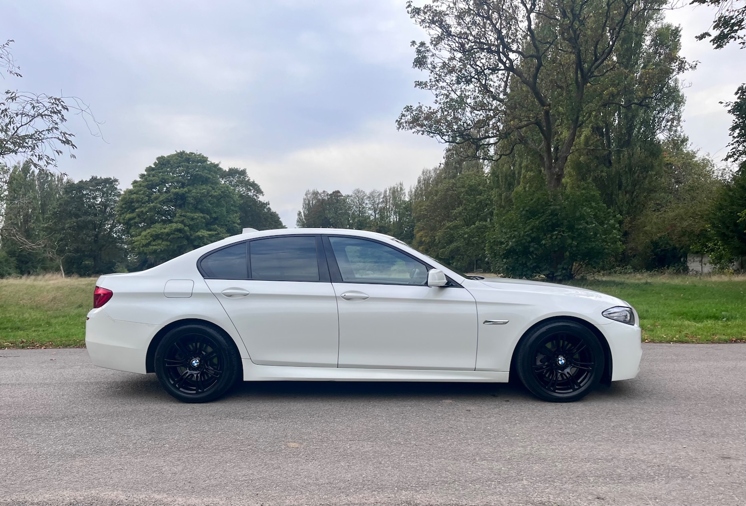 Used BMW 5 Series 2012 for sale - 76125477: Photo 28