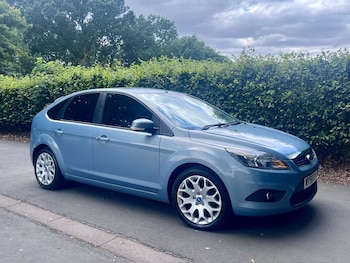 Used Ford Focus 2010 for sale - 75249492: Photo