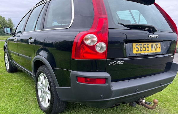 Used Volvo XC90 2005 for sale - 75517490: Photo 41