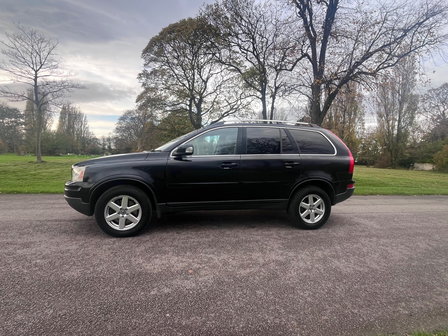 Used Volvo XC90 2010 for sale - 76670483: Photo 10