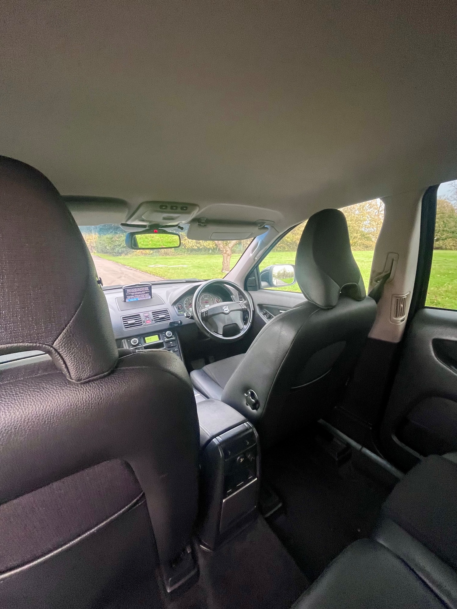 Used Volvo XC90 2010 for sale - 76670483: Photo 21