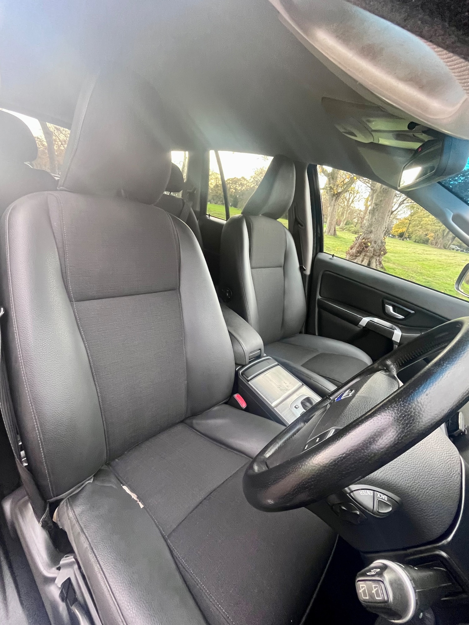 Used Volvo XC90 2010 for sale - 76670483: Photo 29