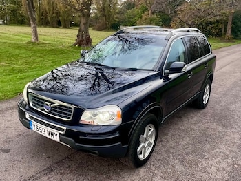 Used Volvo XC90 2010 for sale - 76670483: Photo