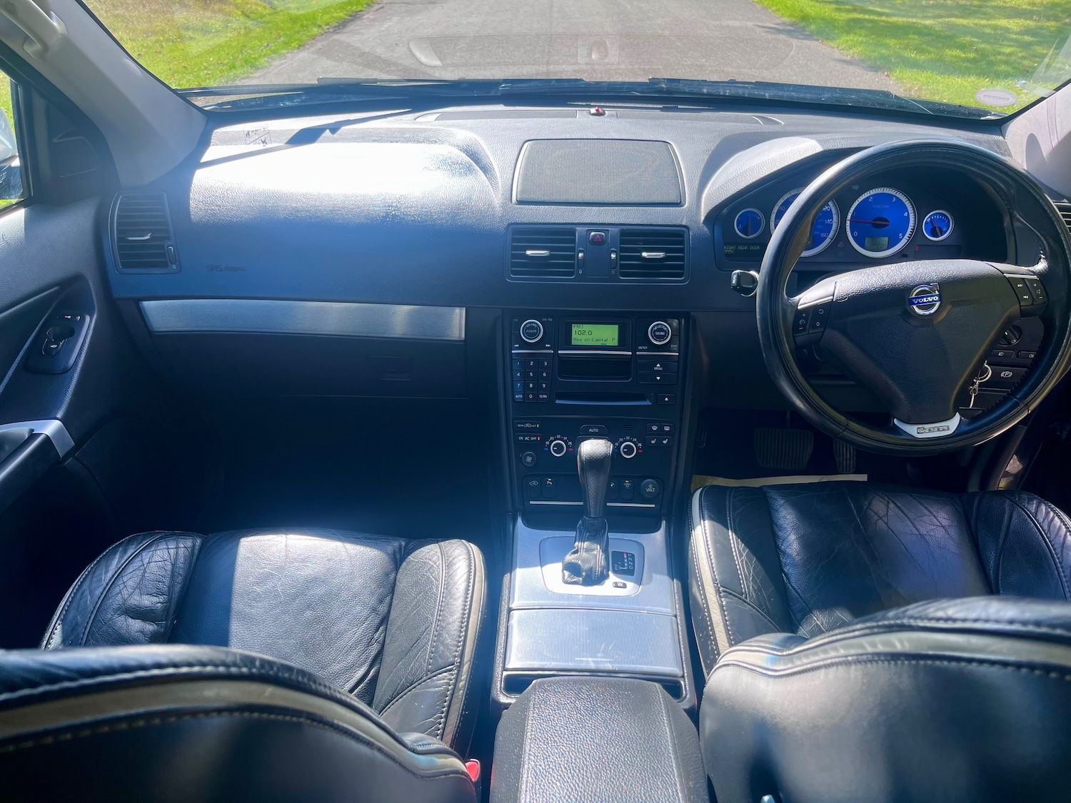 Used Volvo XC90 2010 for sale - 75722695: Photo 15
