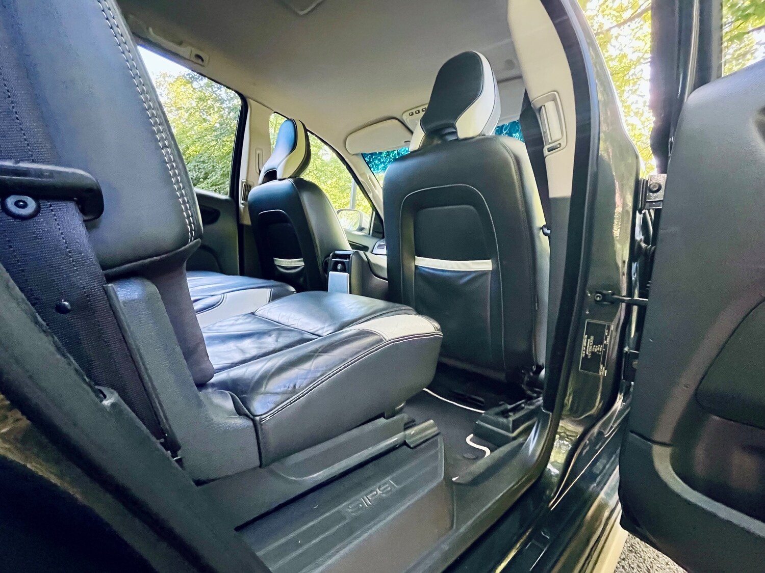 Used Volvo XC90 2012 for sale - 75862923: Photo 55