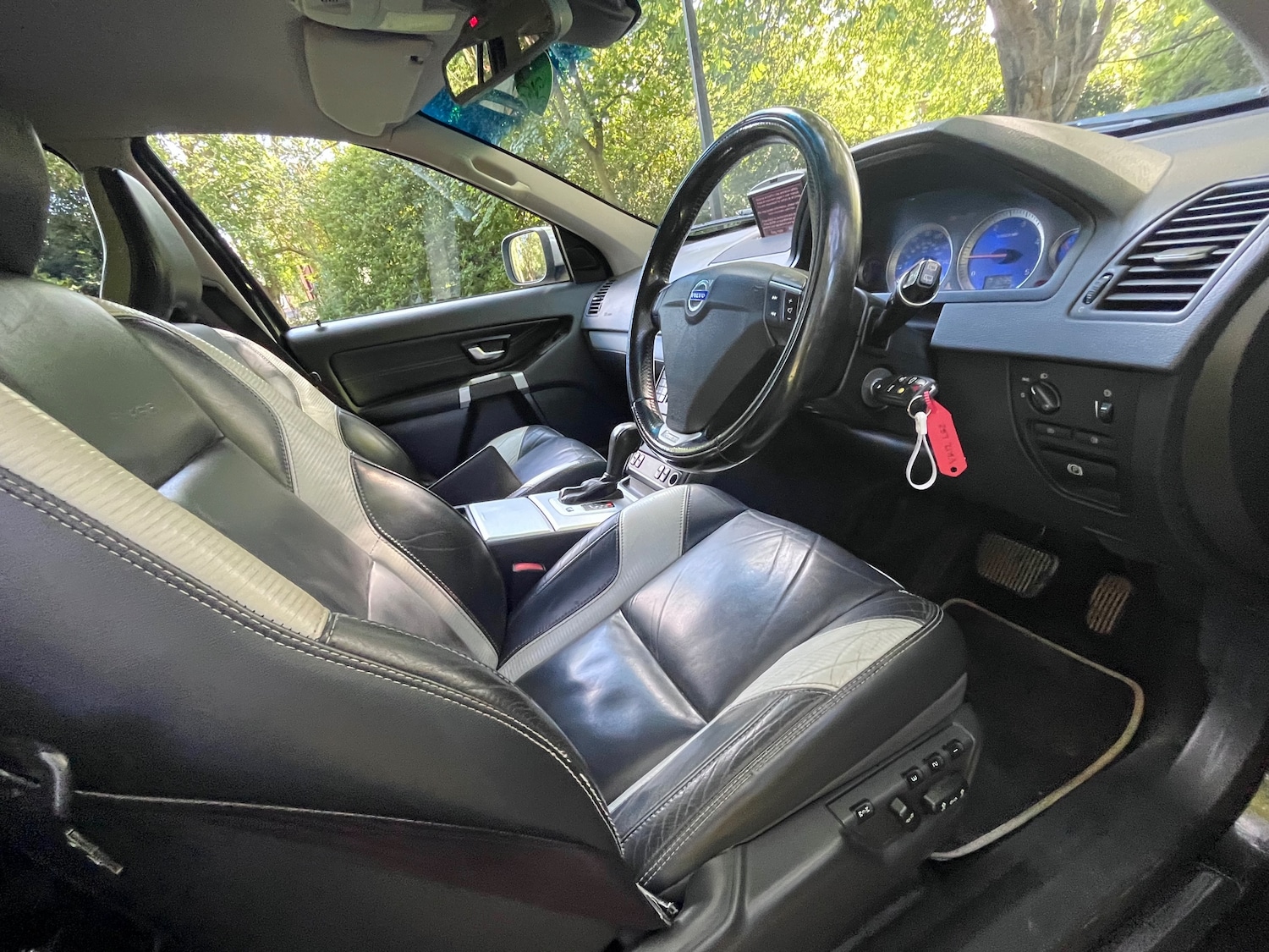 Used Volvo XC90 2012 for sale - 75862923: Photo 59