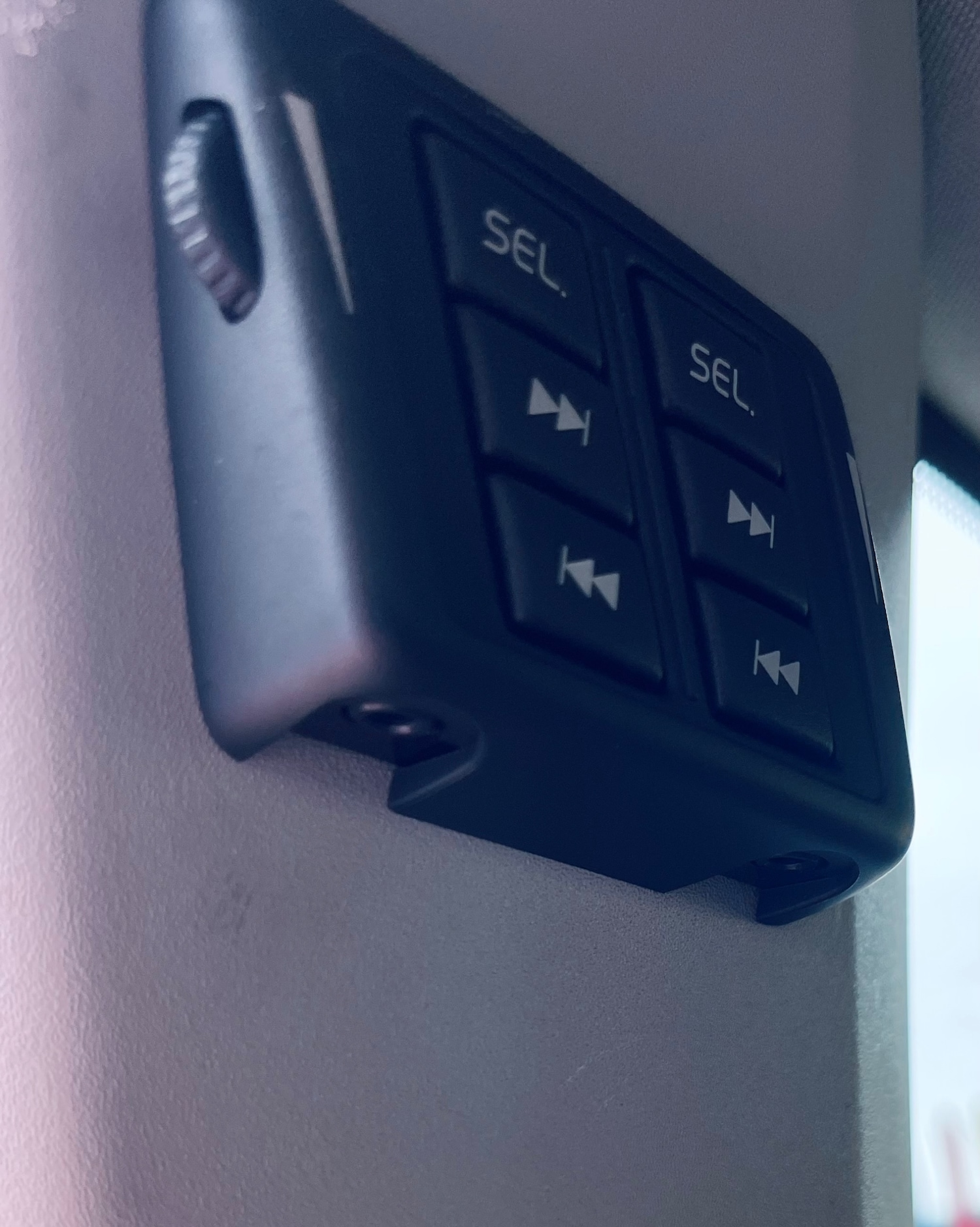 Used Volvo XC90 2005 for sale - 76665390: Photo 34