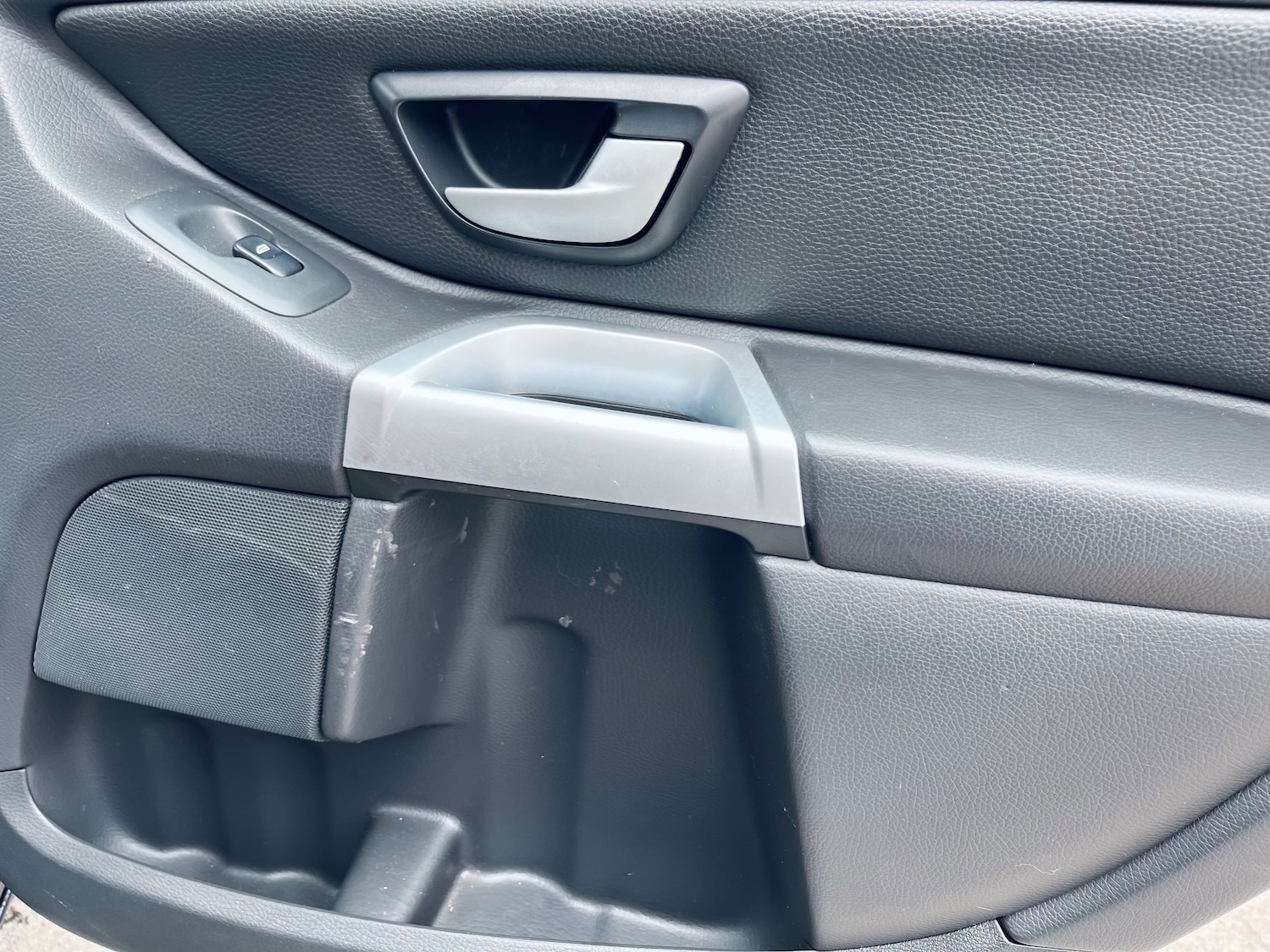 Used Volvo XC90 2005 for sale - 76665390: Photo 37