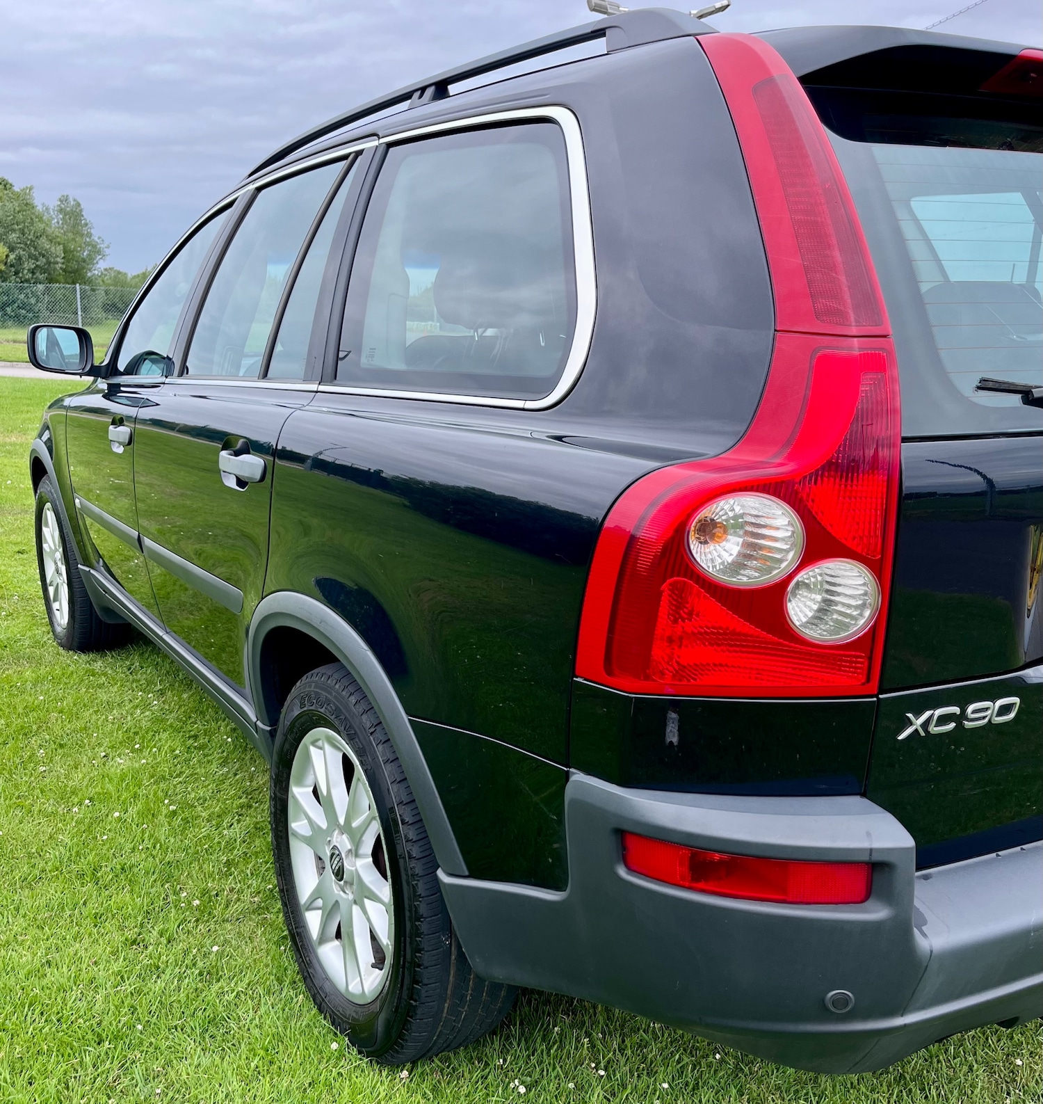 Used Volvo XC90 2005 for sale - 76665390: Photo 42