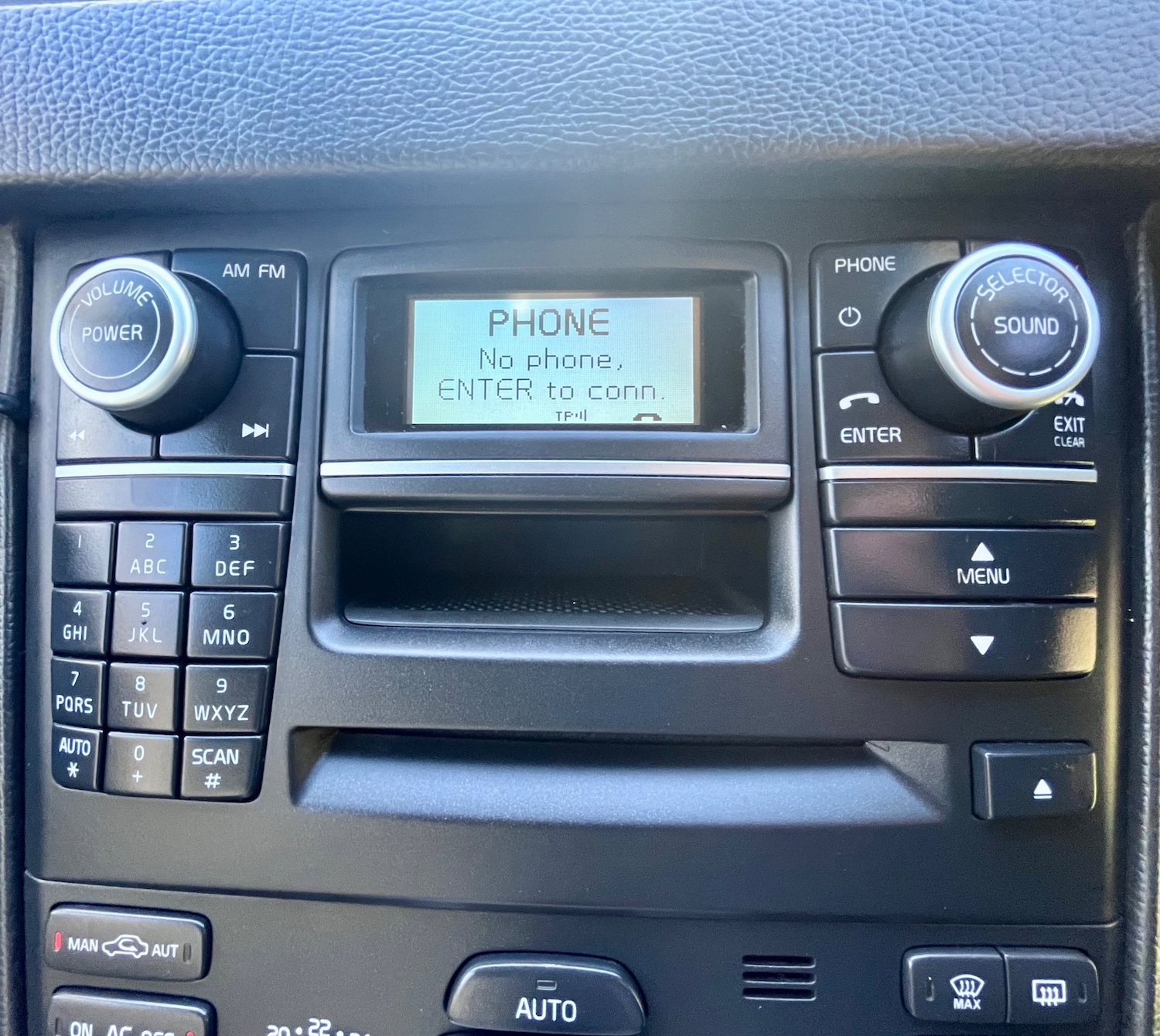 Used Volvo XC90 2014 for sale - 76140866: Photo 19