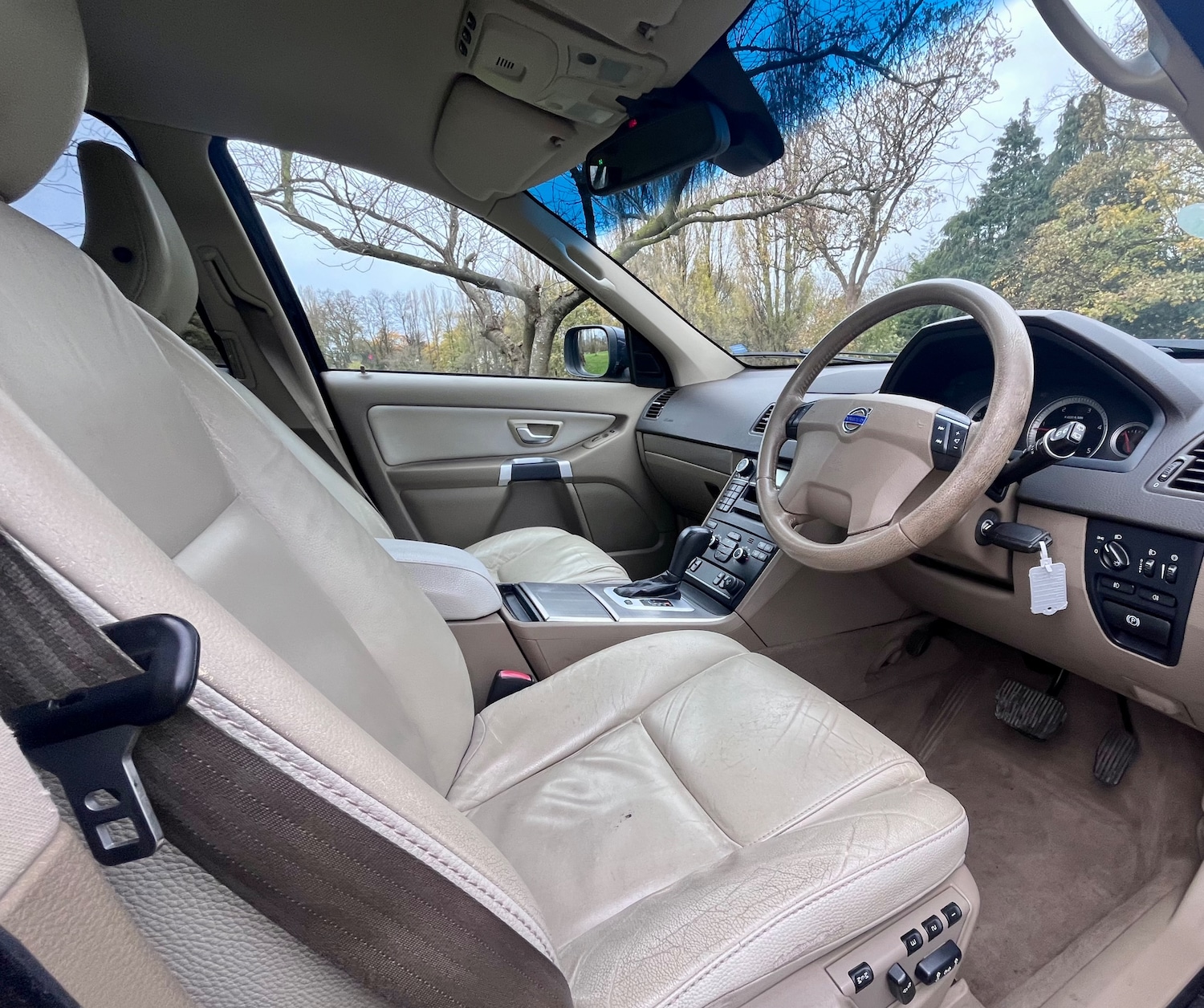 Used Volvo XC90 2011 for sale - 76539889: Photo 12