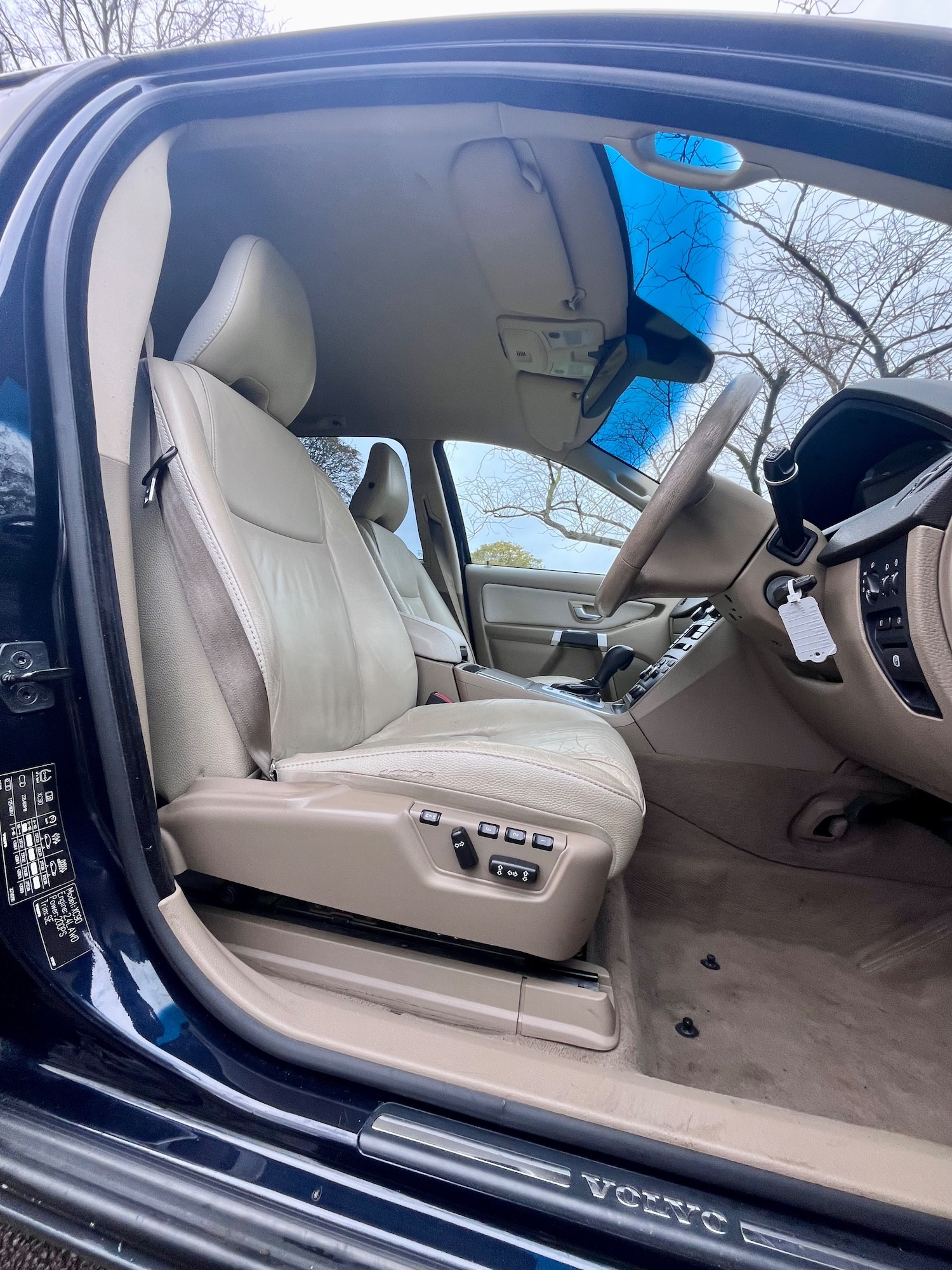 Used Volvo XC90 2011 for sale - 76539889: Photo 13