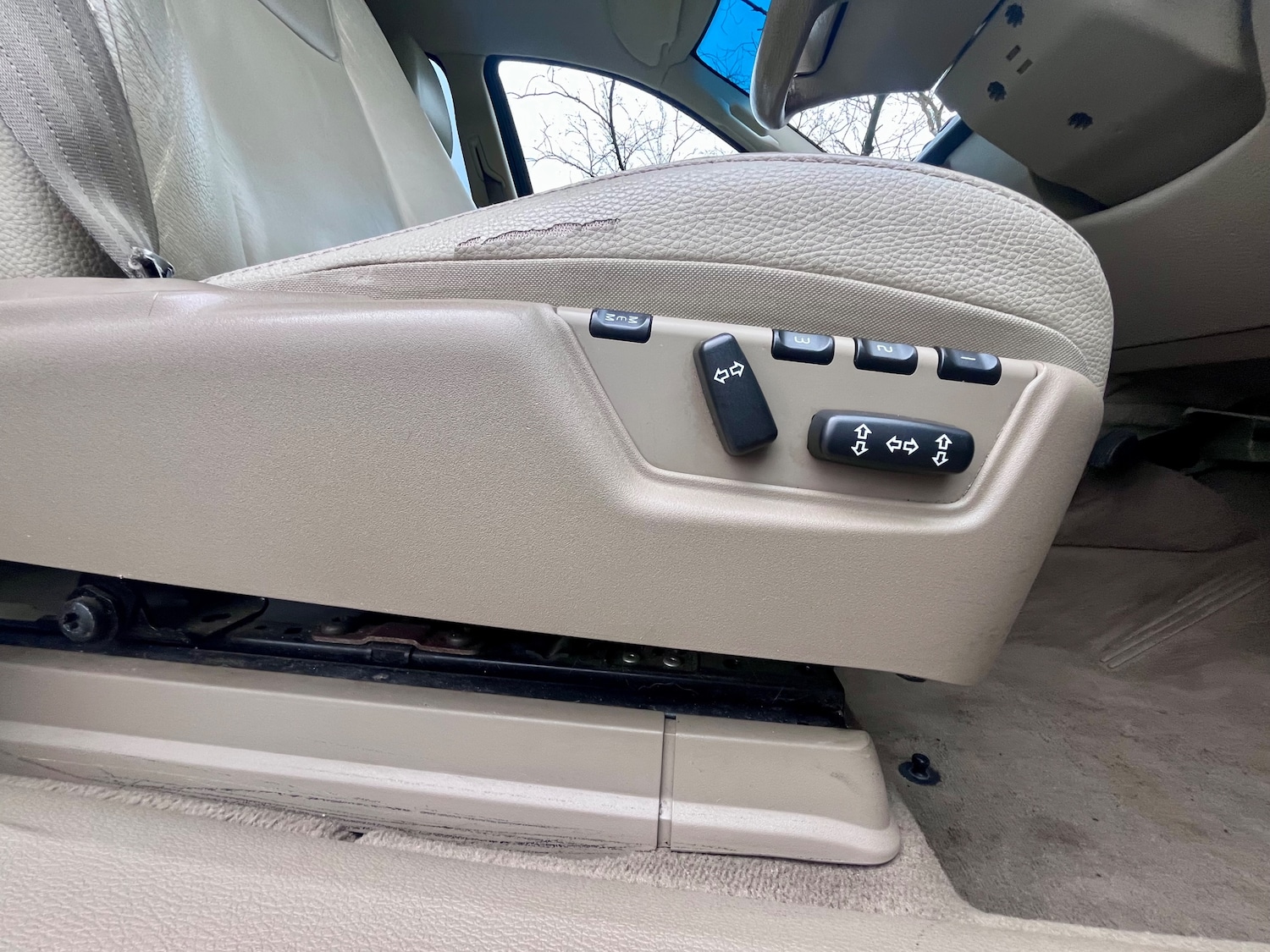 Used Volvo XC90 2011 for sale - 76539889: Photo 19