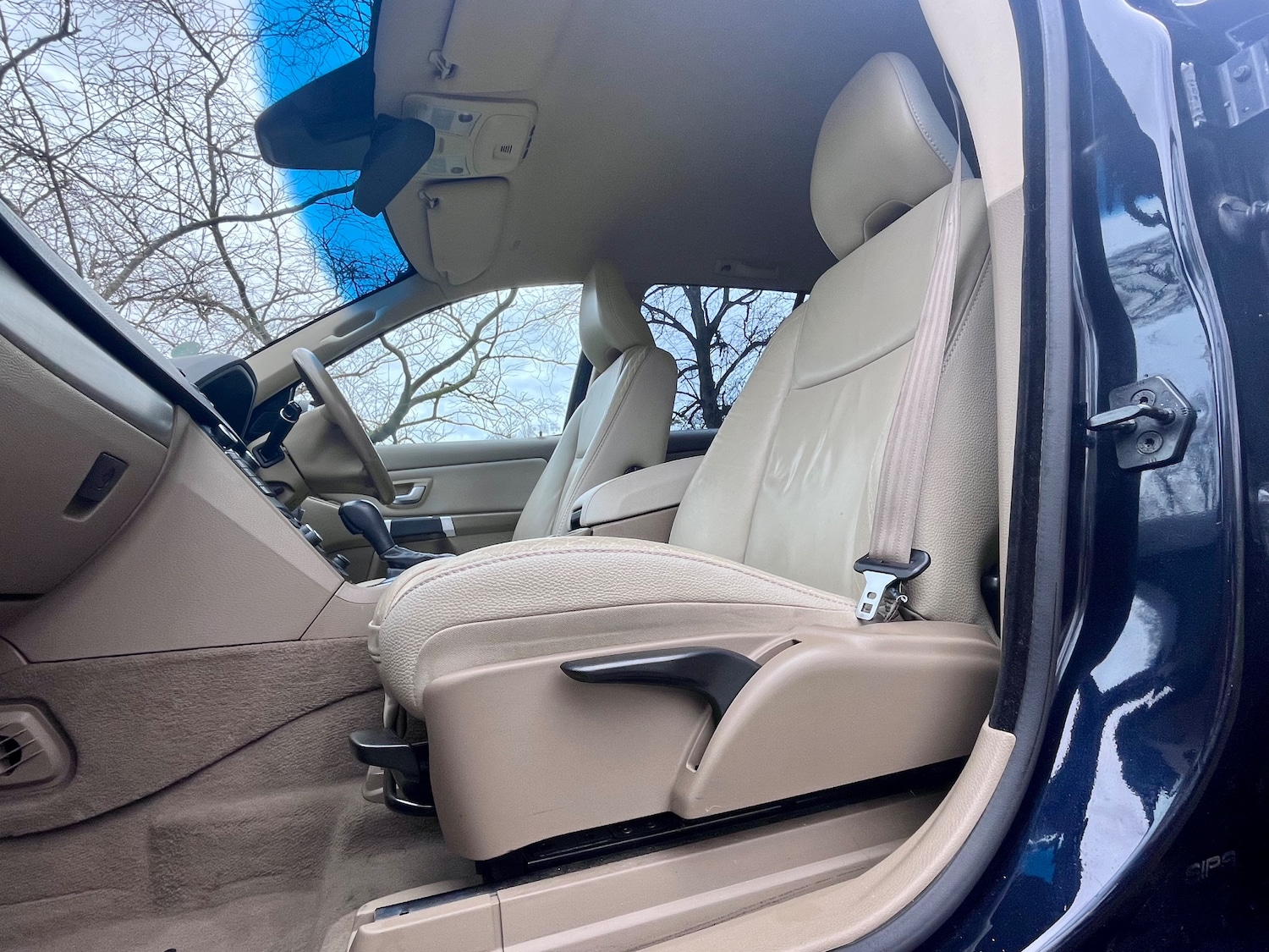 Used Volvo XC90 2011 for sale - 76539889: Photo 22