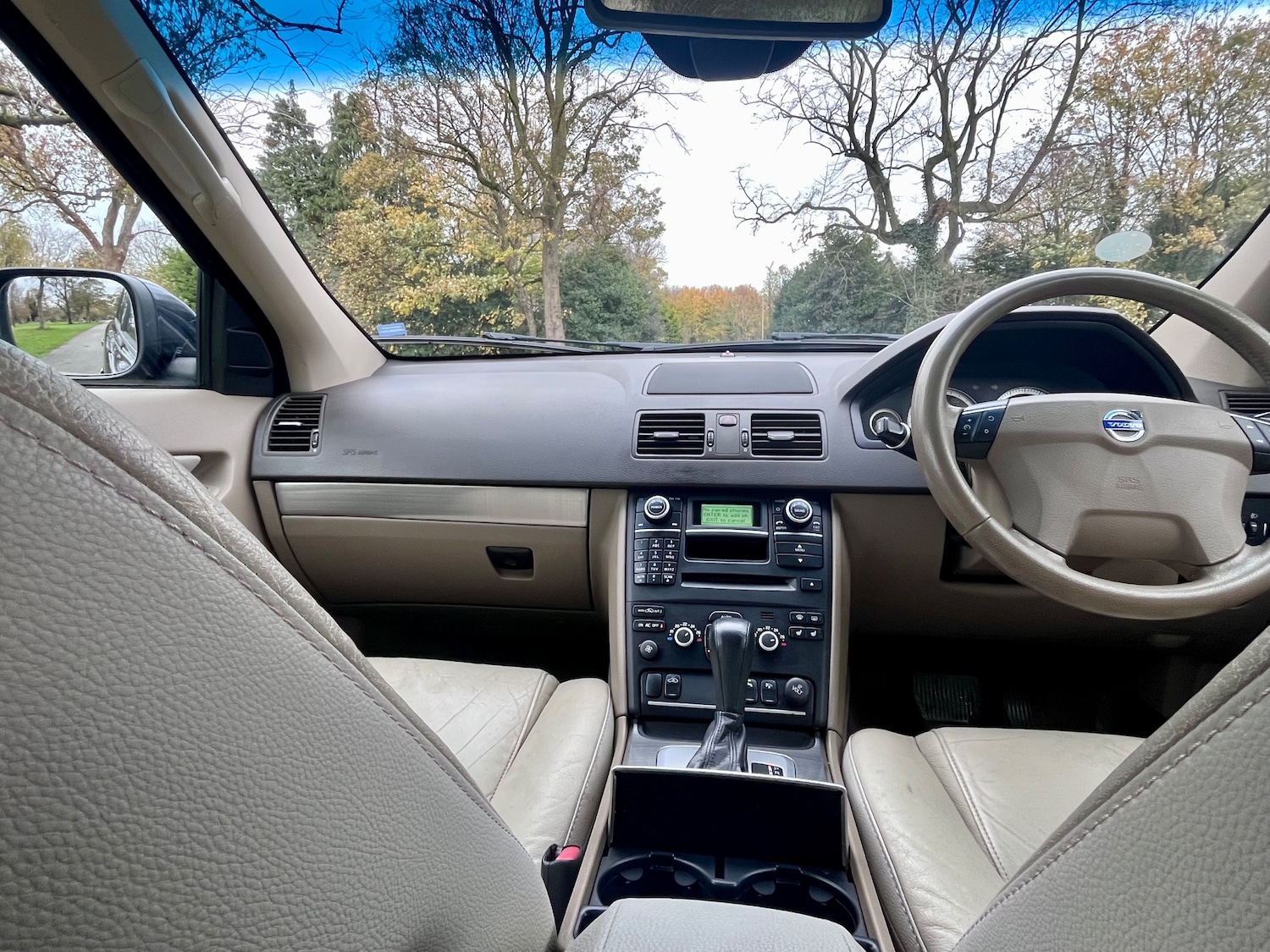 Used Volvo XC90 2011 for sale - 76539889: Photo 33