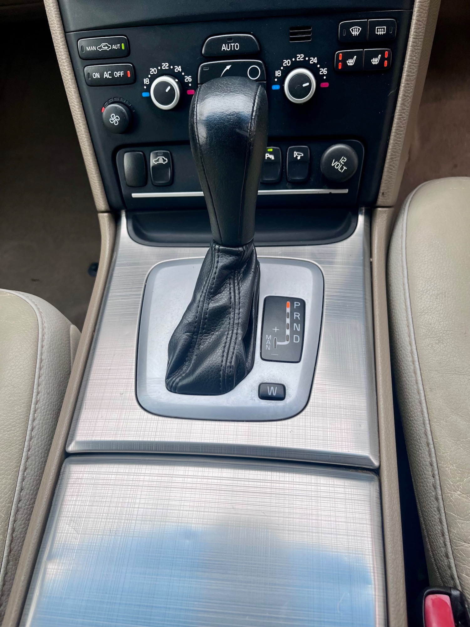 Used Volvo XC90 2011 for sale - 76539889: Photo 47