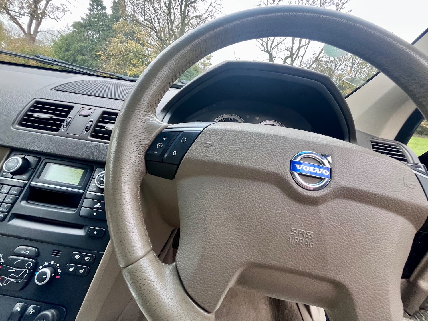 Used Volvo XC90 2011 for sale - 76539889: Photo 54