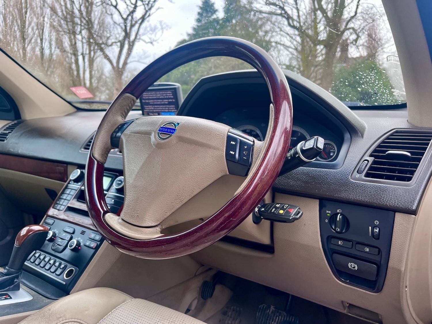 Used Volvo XC90 2011 for sale - 77092806: Photo 25