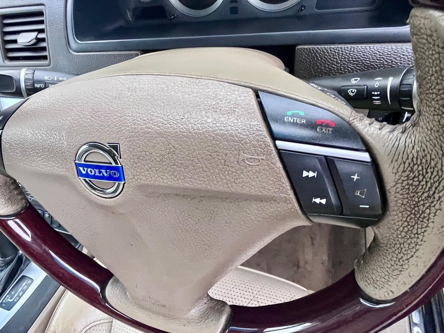 Used Volvo XC90 2011 for sale - 77092806: Photo 29