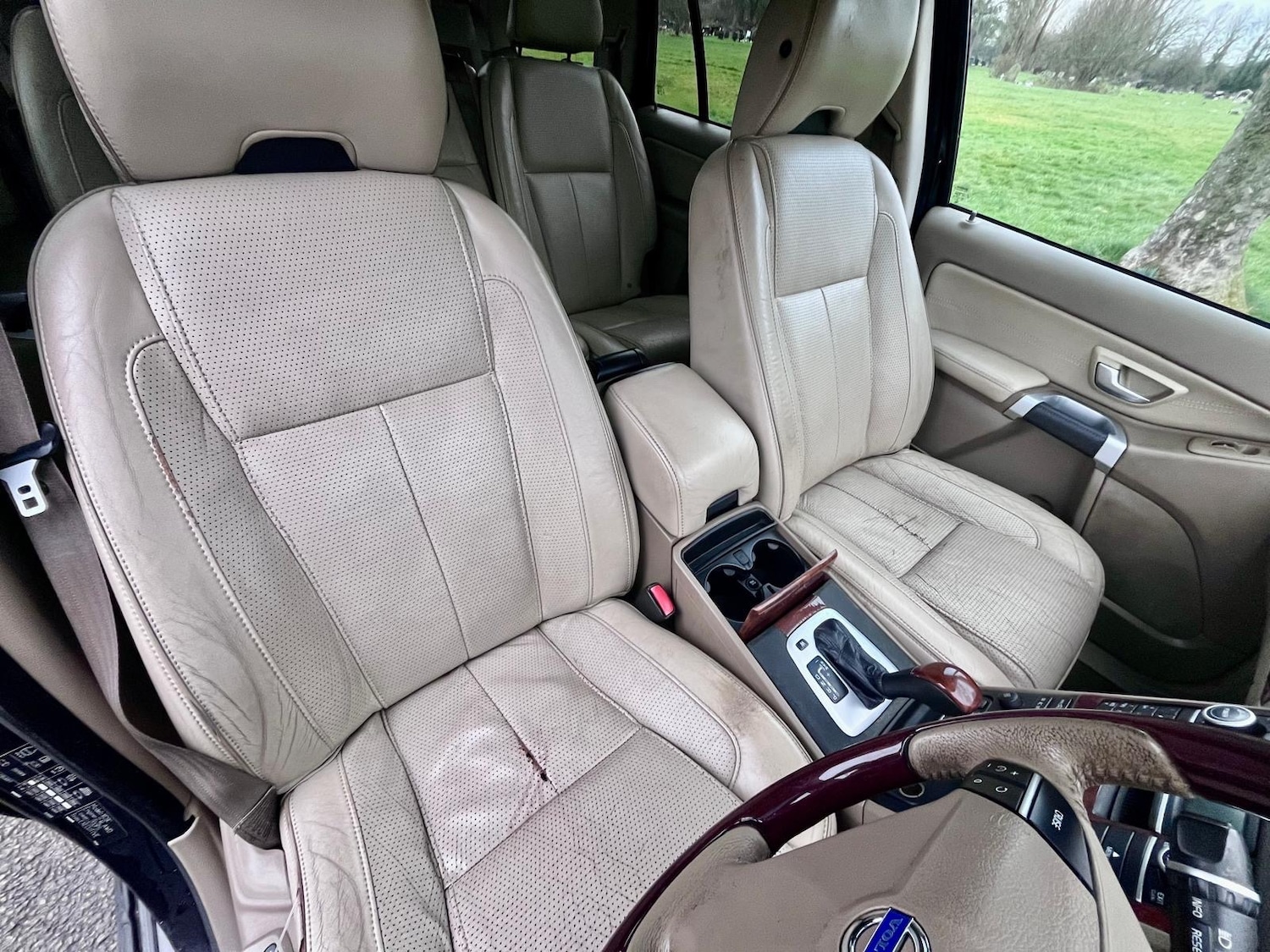 Used Volvo XC90 2011 for sale - 77092806: Photo 36