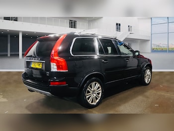 Used Volvo XC90 2011 for sale - 77092806: Photo