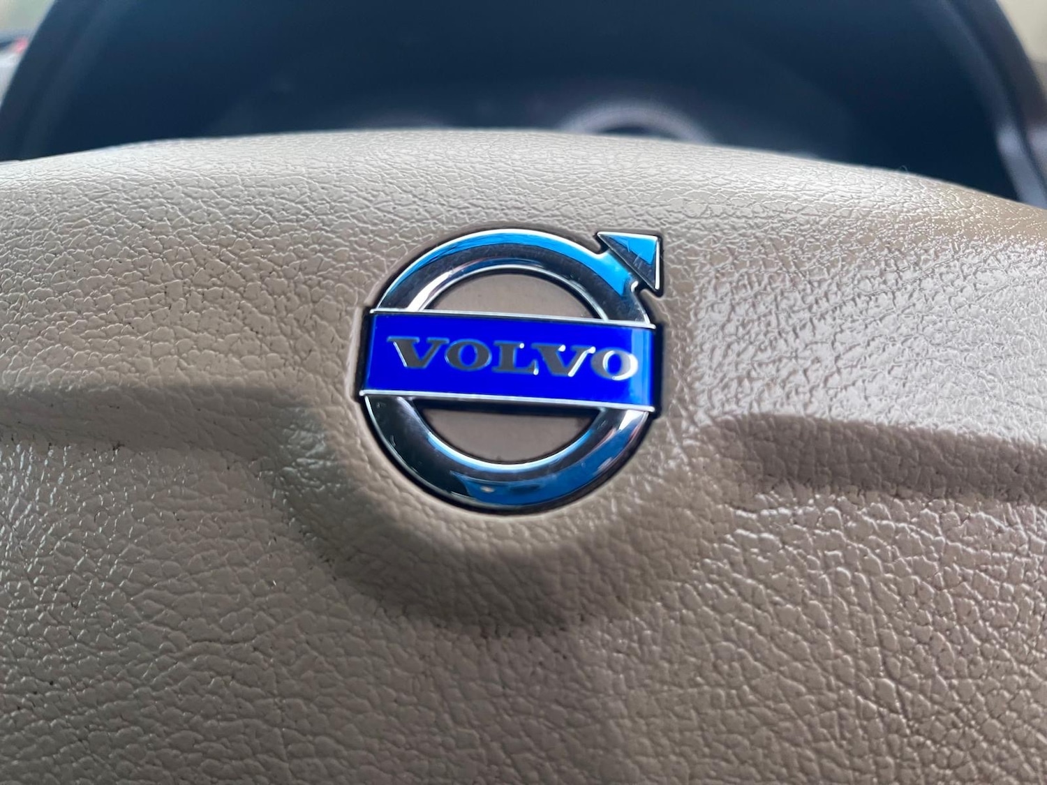 Used Volvo XC90 2011 for sale - 77092806: Photo 54