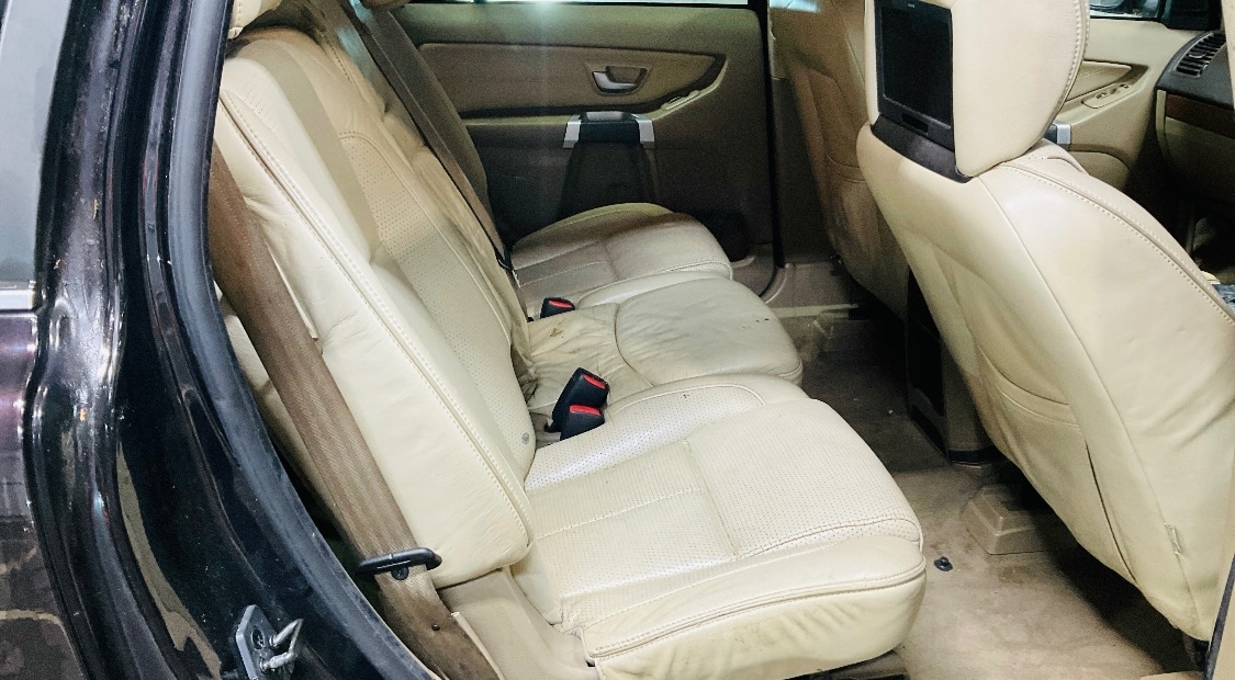 Used Volvo XC90 2011 for sale - 77092806: Photo 8