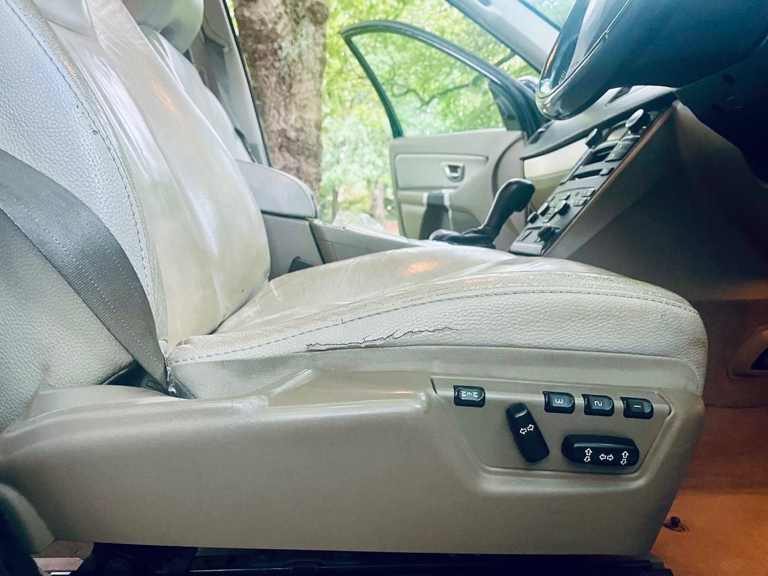 Used Volvo XC90 2012 for sale - 75793101: Photo 16
